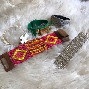 FIVE BRACELET BUNDLE